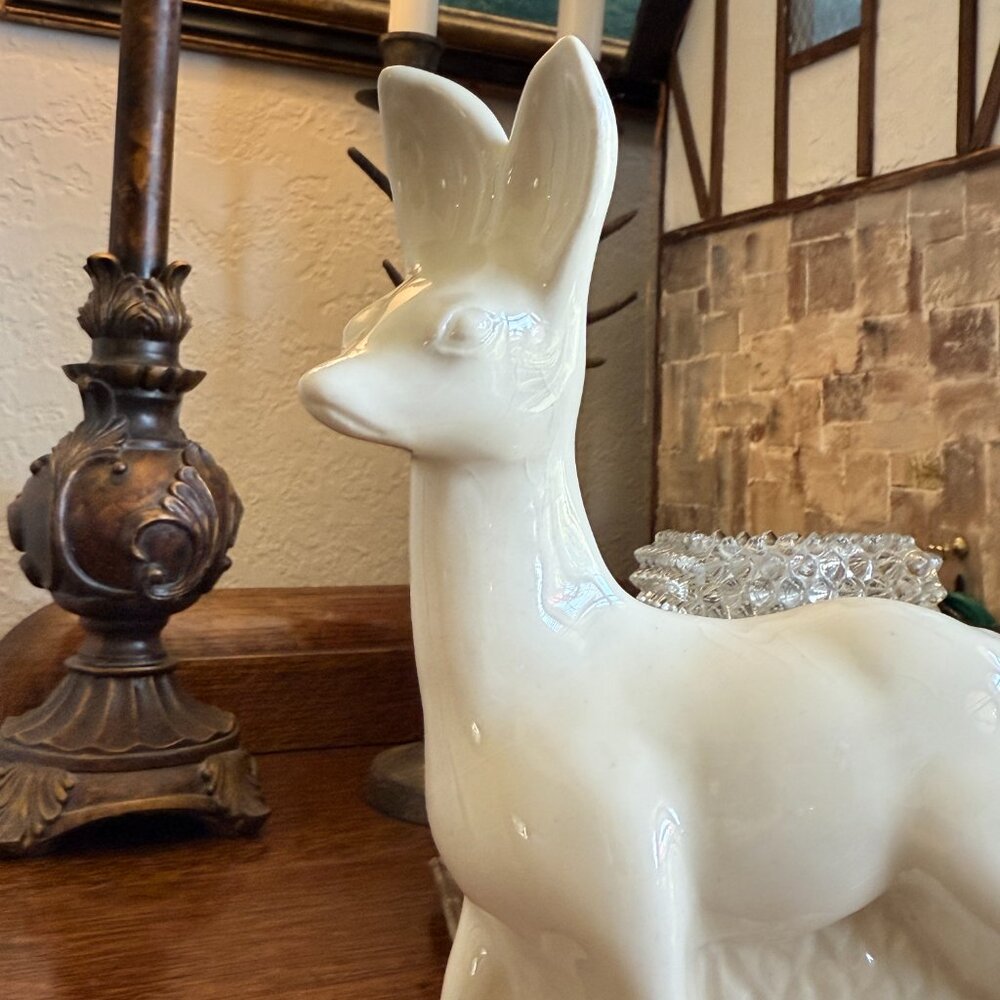 Vintage Doe Planter - Picture 5 of 15